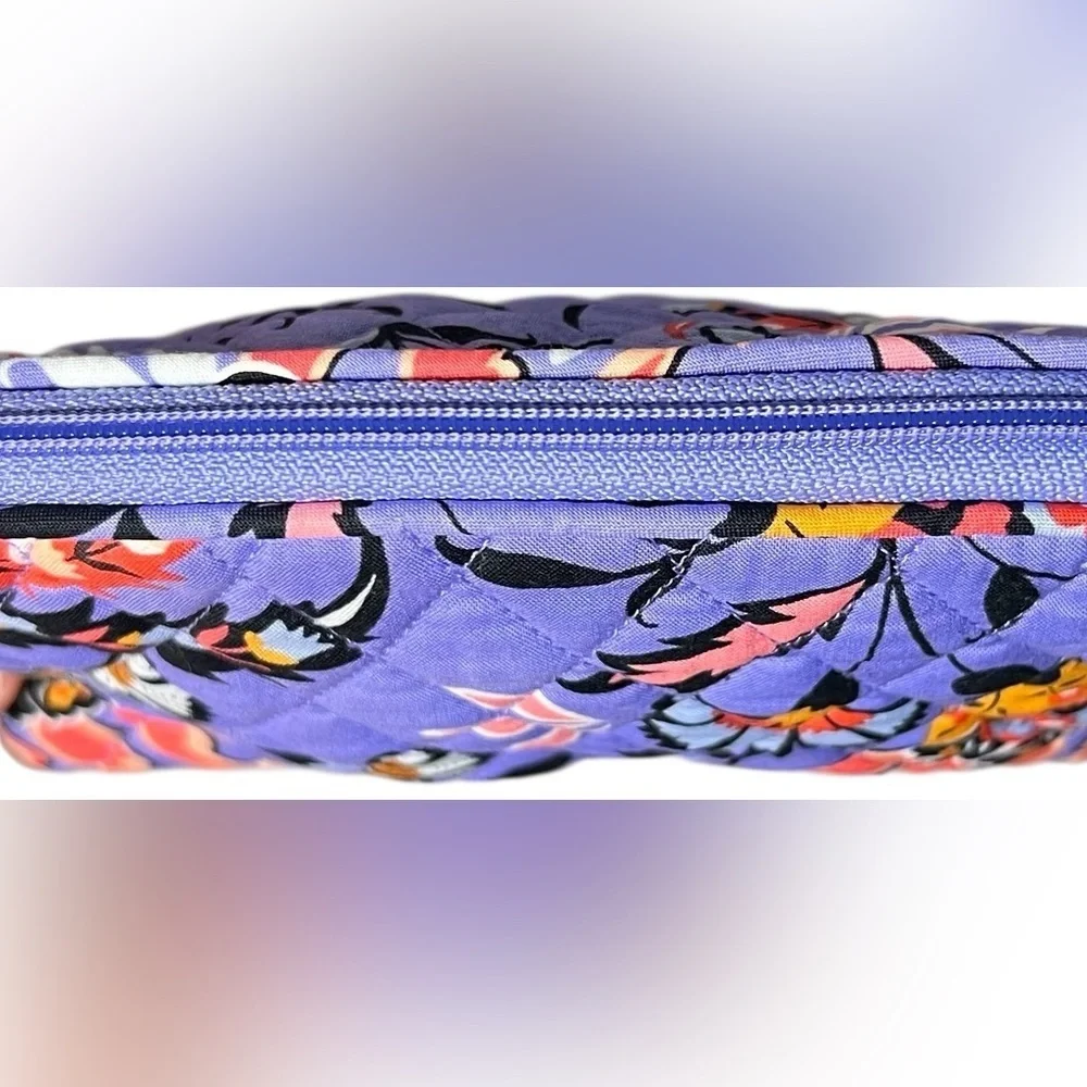 Vera Bradley 